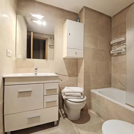 Apartment Espagne 80m Et Et Bel Exterieur 80 M